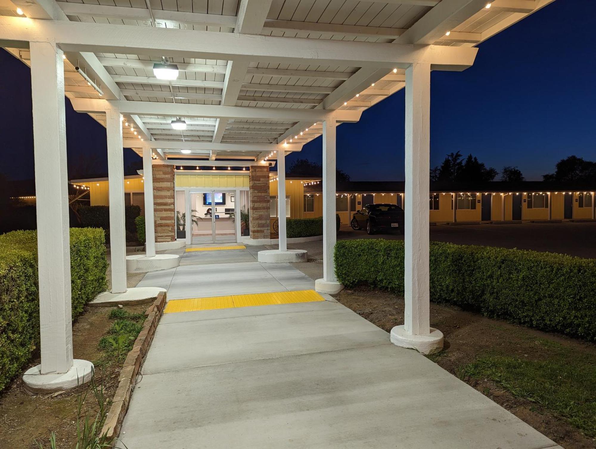 Foothills Motel Auburn Exterior photo